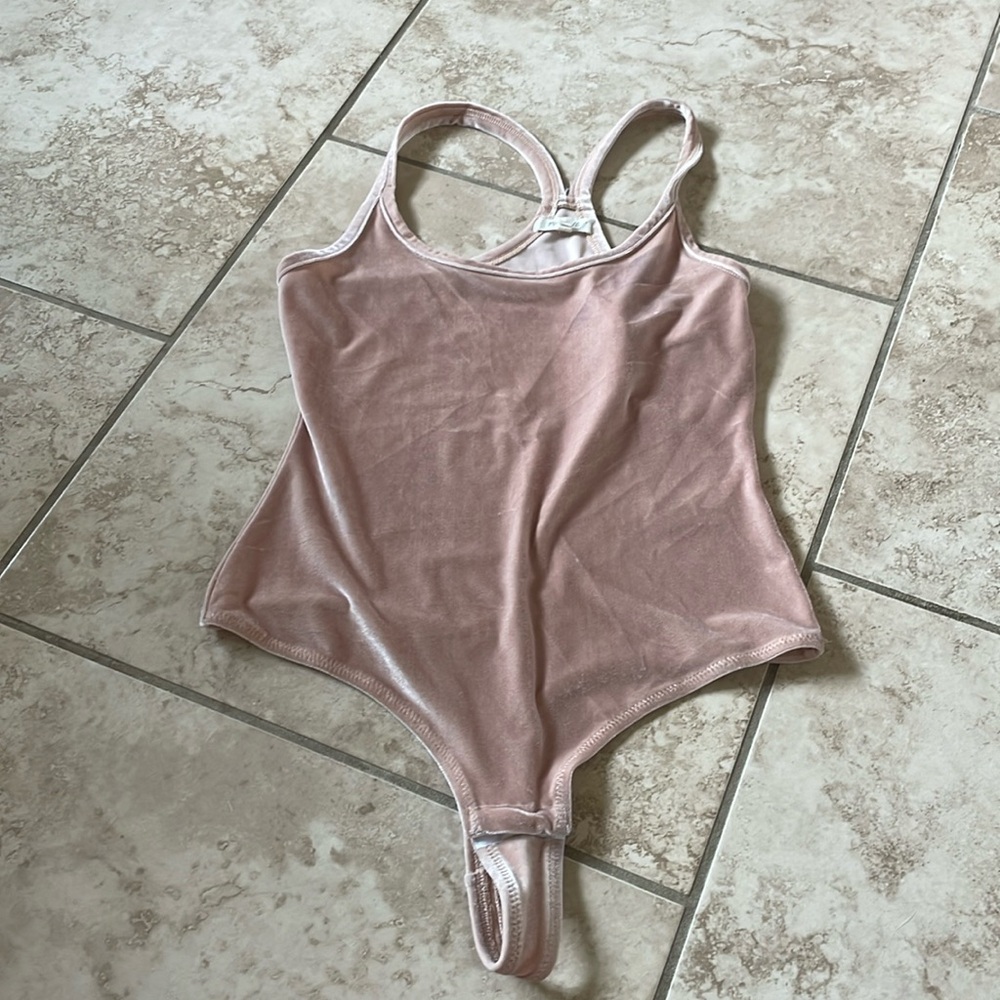 Madewell velvet bodysuit size medium